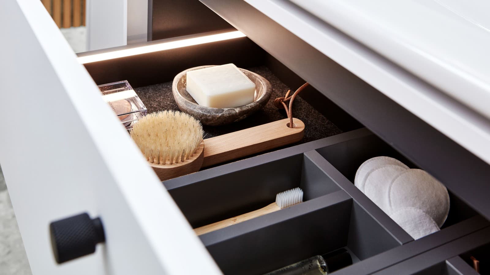 Otvorena ladica Otvorena ladica